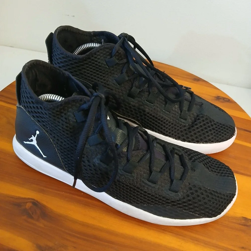 Nike Air Jordan Reveal Mens Size 10 Black Basketball Shoes Sneakers 834064-010